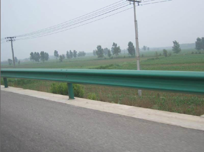 道路护栏有哪些优势？？？？？？